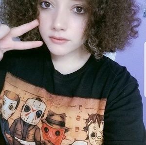 Meet your Posher, Avery